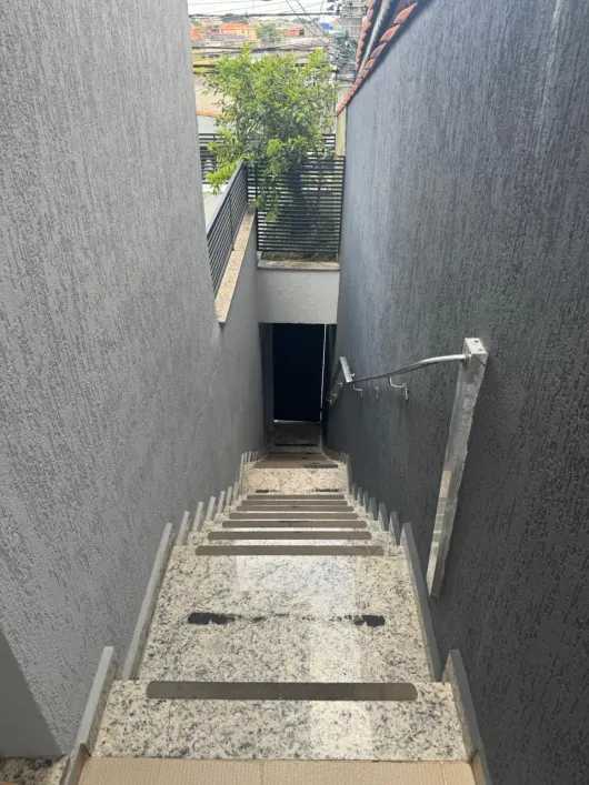 WV Foto do imóvel - https://wvassessoriaimobiliaria.com/wp-content/uploads/2025/01/sobrado-com-3-quartos-a-venda-200m-no-conjunto-marcos-freire-guarulhos-11.webp