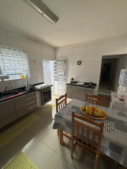 WV Foto do imóvel - https://wvassessoriaimobiliaria.com/wp-content/uploads/2025/01/sobrado-com-3-quartos-a-venda-200m-no-conjunto-marcos-freire-guarulhos-7.webp