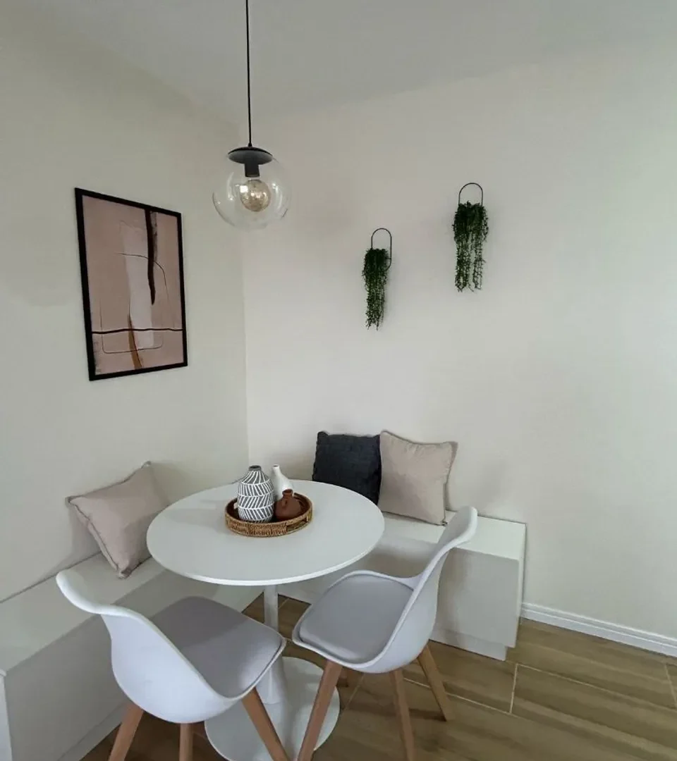 WV Foto do imóvel - https://wvassessoriaimobiliaria.com/wp-content/uploads/2025/05/582546768625065-960x1080.webp