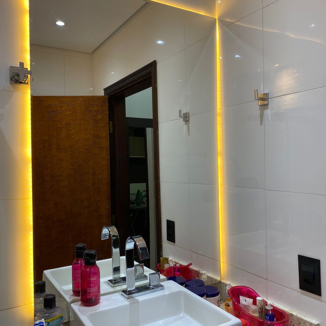 WV Foto do imóvel - https://wvassessoriaimobiliaria.com/wp-content/uploads/2025/07/682d2b57-9cbf-4836-bbed-c38f8f84cb21-1080x1080.jpeg